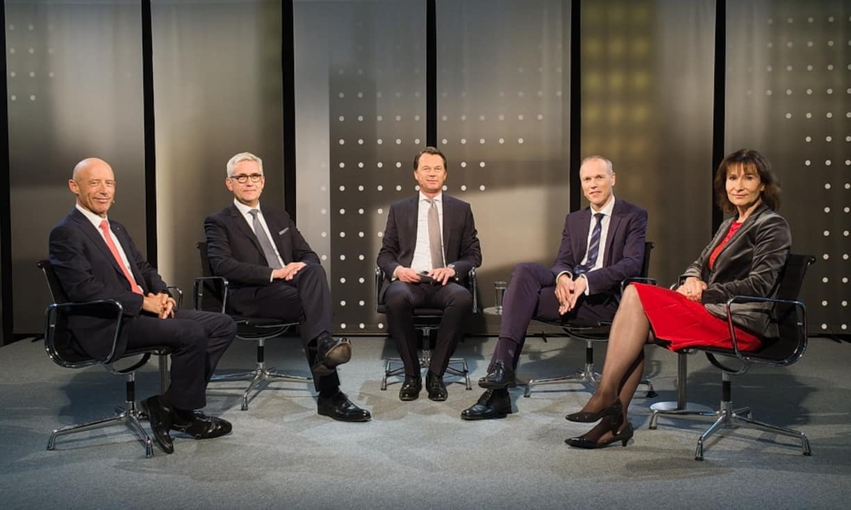 Patrik Gisel, Raiffeisen Schweiz;
Ulrich Spiesshofer, ABB Schweiz AG;;
Dirk Schütz, Bilanz;
Jan-Egbert Sturm, KOF Konjunkturforschungsstelle;
Suzanne Thoma, BKW (v.l.n.r.)Bilder: Markus Senn