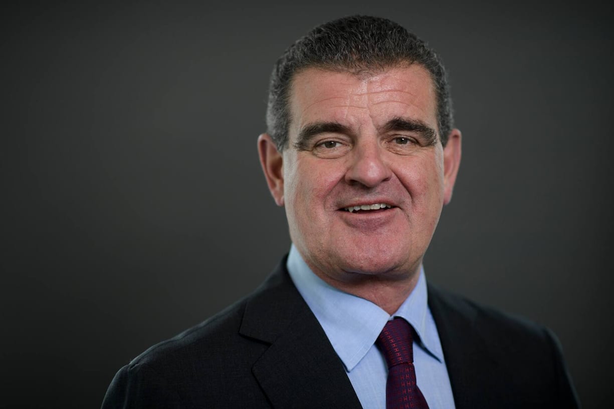 Peter Spuhler, bisheriger CEO Stadler Rail Group, aufgenommen am Mittwoch, 20. September 2017, am Hauptsitz in Bussnang. Wie das Unternehmen mitteilt, uebergibt Peter Spuhler die Funktion des Group CEO per 1. Januar 2018 an Thomas Ahlburg und konzentriert sich auf das Amt des Verwaltungsratspraesidenten. (KEYSTONE/Gian Ehrenzeller)