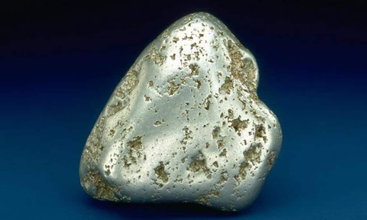 8. Palladium und PlatinDie Zunahme der industriellen Aktivität, die politische Unsicherheit und die sinkenden Realzinsen dürften die beiden Edelmetalle im Jahr 2017 stützen.Global Panorama/CC/flickr