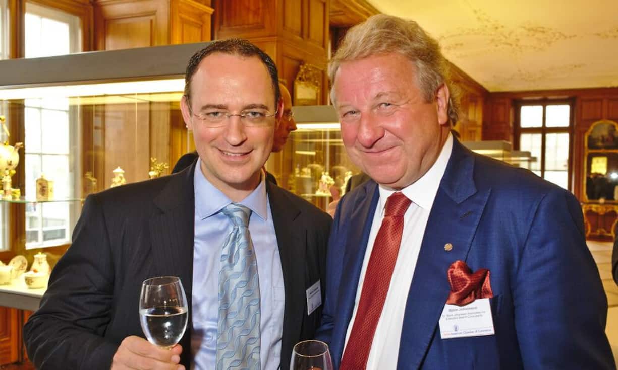 Matthias Oberholzer, Russell Reynolds Associates GmbH;
Björn Johansson, Dr. Björn Johansson Associates Inc.