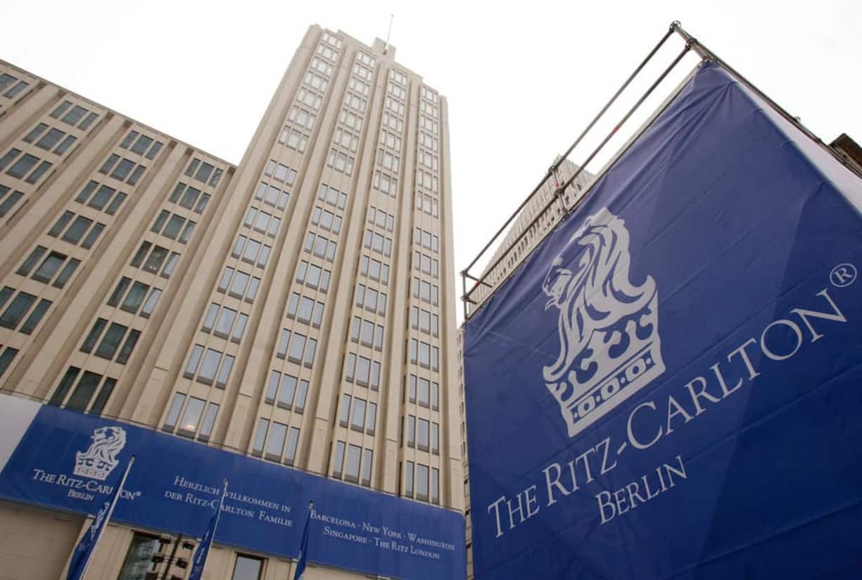 18'000 Franken für die Suite: Auch das Ritz-Carlton Hotel am Potsdamer Platz in Berlin ist nicht ganz günstig.
