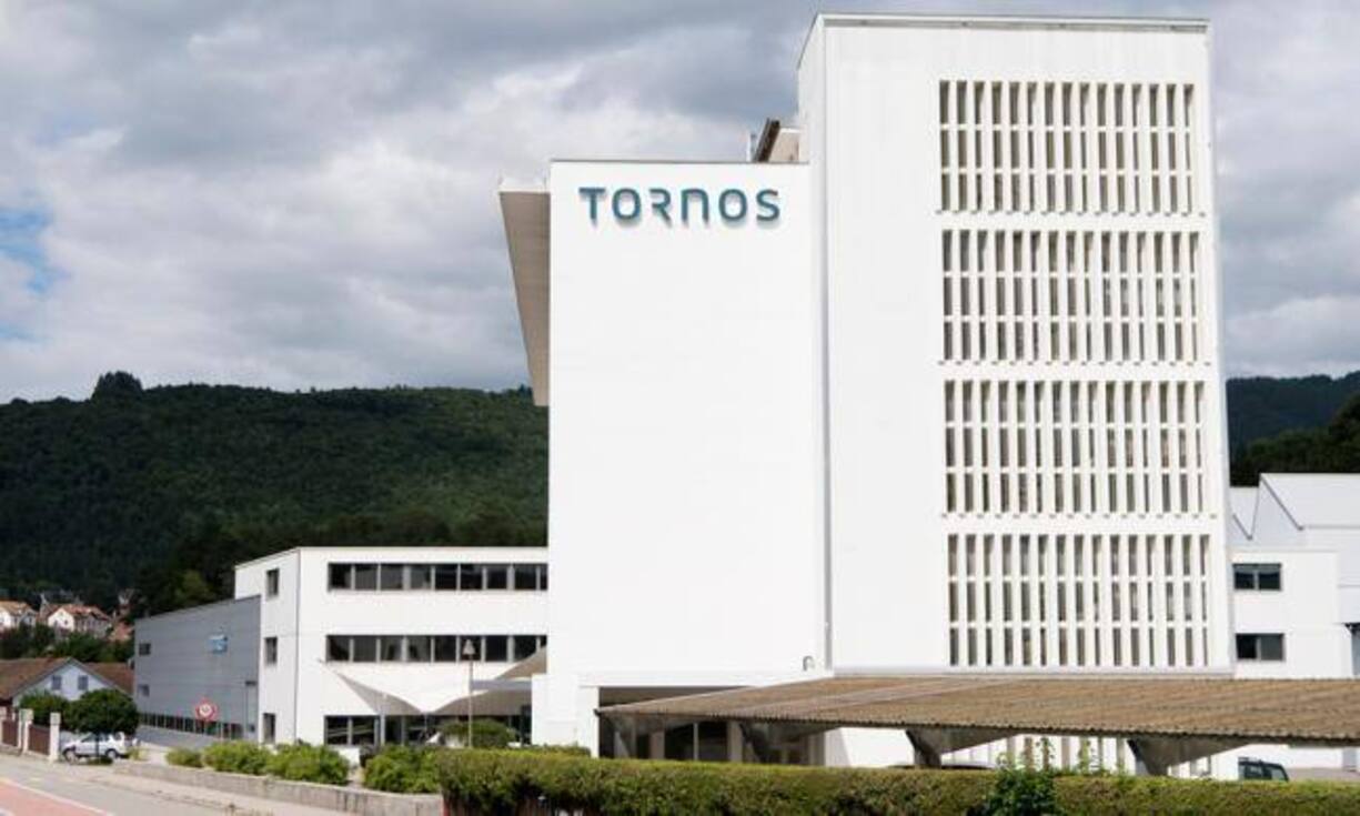 Drehmaschinenhersteller Tornos hat rund einem Dutzend Angestellten gekündigt. Die Gewerkschaft Unia befürchtet einen weiteren Abbau.