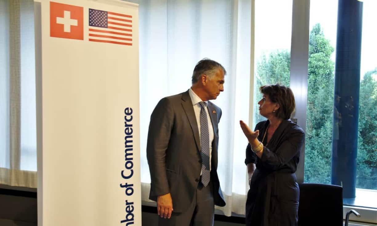 Sergio P. Ermotti, Group CEO, UBS AG;
Doris Leuthard, Bundespräsidentin