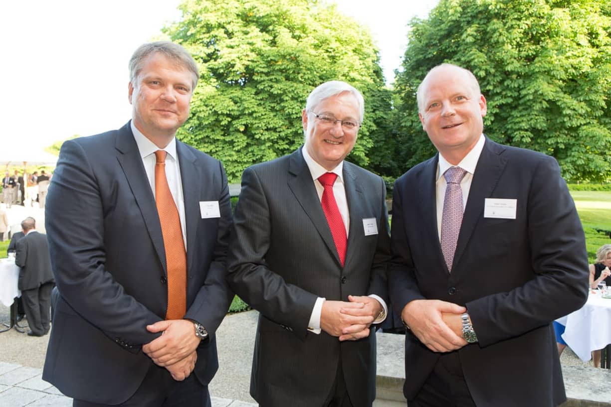 Timo Vättö, Partner, Valcrea AG; Peter R. Voser, CEO, Royal Dutch Shell PLC; Peter Tinner, Head of Sales & Marketing, OC Oerlikon Corporation AG