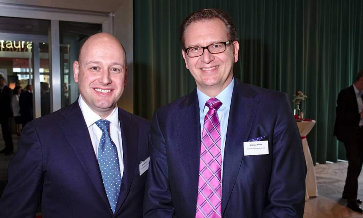 Nicolas Dunant, Head Media Relations, F. Hoffmann-La Roche Ltd.;
Andrew Weiss, Senior Vice President, Actelion Pharmaceuticals Ltd.