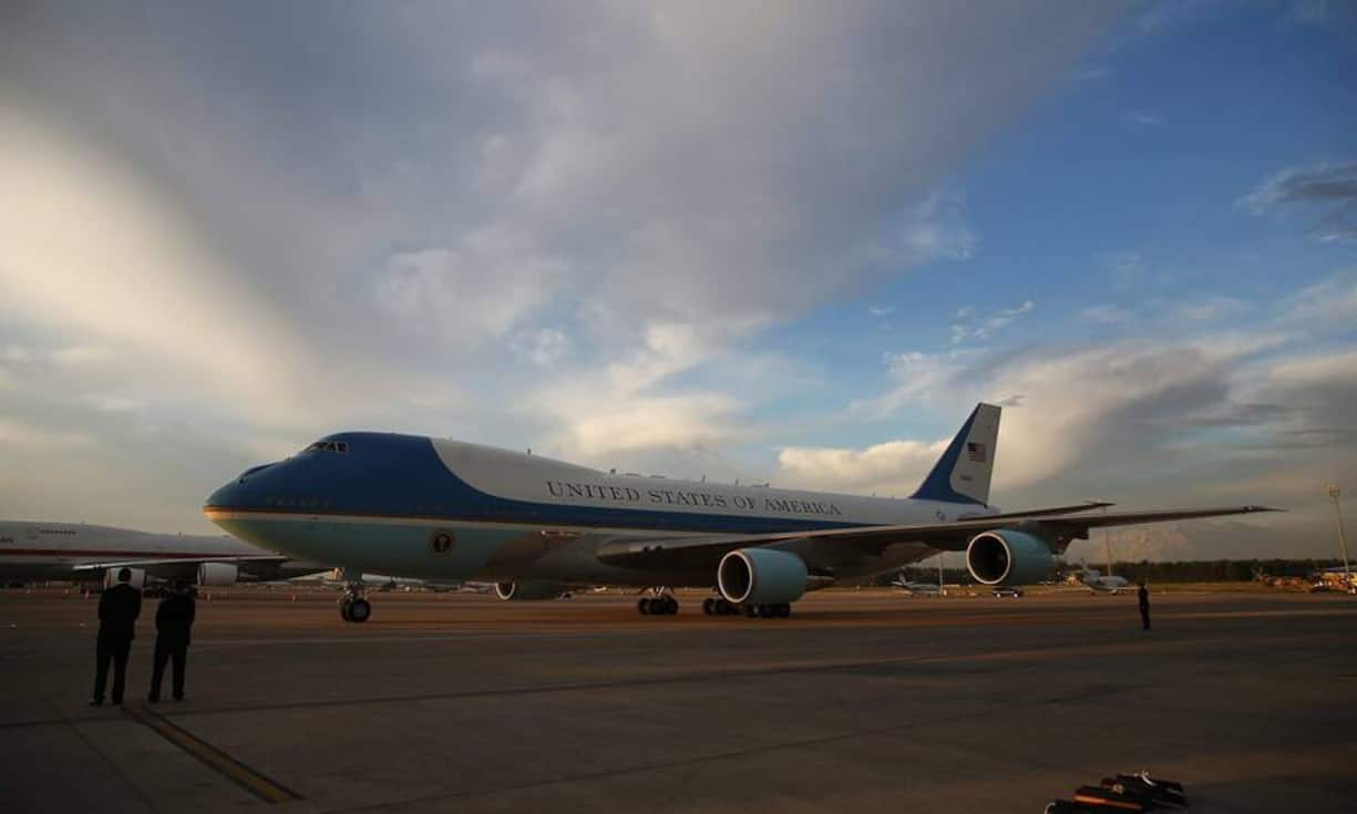 Die neue «Air Force One» des amerikanischen Präsidenten wäre für die zehn Reichsten ebenfalls ein kleiner Aufwand: Über hundert Modelle seines neuen Jets zu 1,65 Millionen Dollar könnten sie sich leisten.