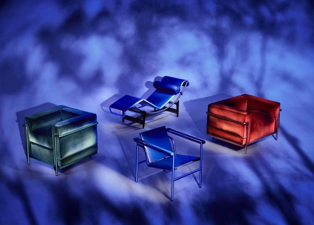 Cassina: Die Sesselmodelle Grand Confort gibt es zum 60. Geburtstag der Le-Corbusier-Kollektion in drei neuen ­Farbvarianten.