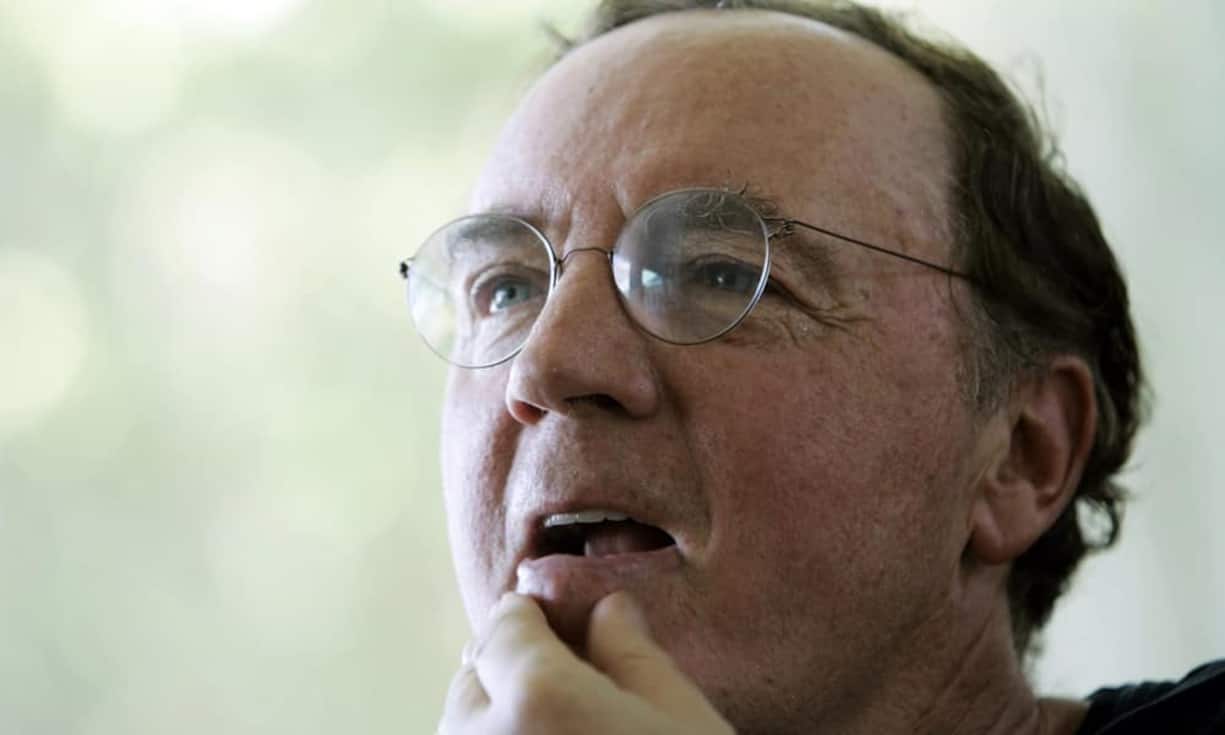 Platz 7: James Patterson James Patterson zählt zu den internationalen Bestsellerautoren. Seine Bücher wurden über 100 Millionen Mal verkauft und in 40 Sprachen übersetzt. Dies macht sich auch in seinem Gehalt bemerkbar. Im vergangenen Jahr scheffelte der 68-jährige 89 Millionen Dollar.