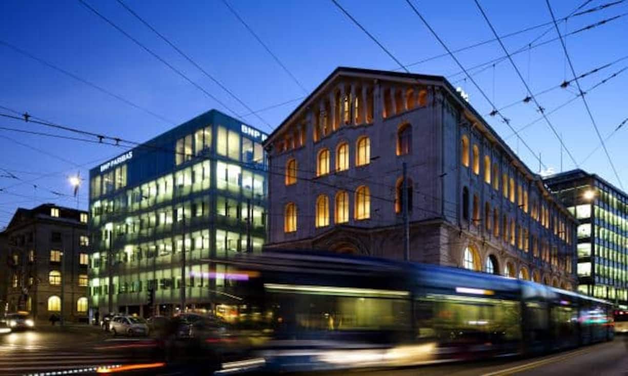 Platz 1: BNP Paribas – Die Franzosen zahlen satte 8,9 Milliarden Dollar Busse. Sie umgingen US-Sanktionen gegen Iran, Sudan und Kuba. Im Sudan war vor allem die Genfer Filiale am Drücker.