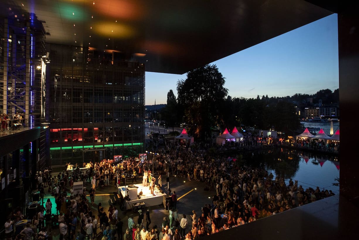BLUE BALLS FESTIVAL 2019