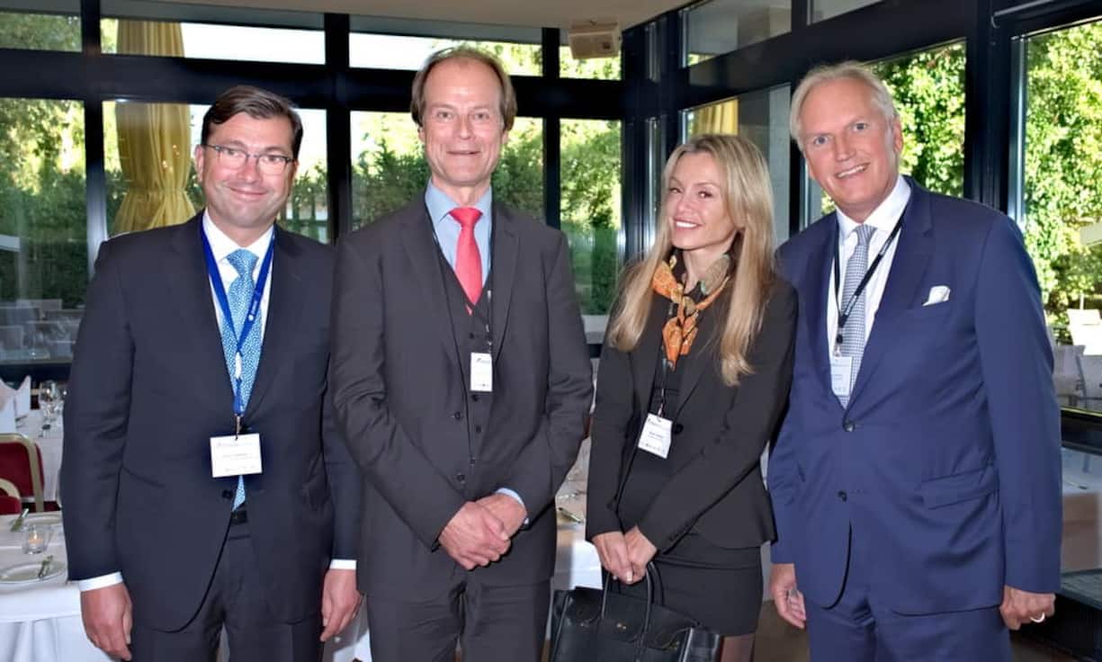 Joachim Masur, CEO Zurich Schweiz;
Hans Günther Mattern, Gesandter, Botschaft der Bundesrepublik Deutschland;
Denise Borer, Senior Advisor Legal Affairs, Dr. Borer Consulting;
Thomas Borer, Unternehmensberater, Dr. Borer Consulting
