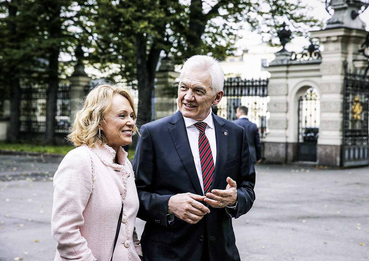 Member of the Board of Directors of JSC NOVATEK Gennady Timchenko with his wife Elena Timchenko PhotoagencyxInterpress PUBLICATIONxINxGERxSUIxAUTxHUNxONLY member of The Board of Directors of JSC NOVATEK Gennady Timchenko With His wife Elena Timchenko PhotoagencyxInterpress PUBLICATIONxINxGERxSUIxAUTxHUNxONLY