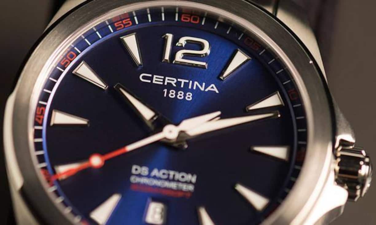 Die Swatch Group ist natürlich dabei: Hier präsentieren die Bieler das Modell Certina DS Action.