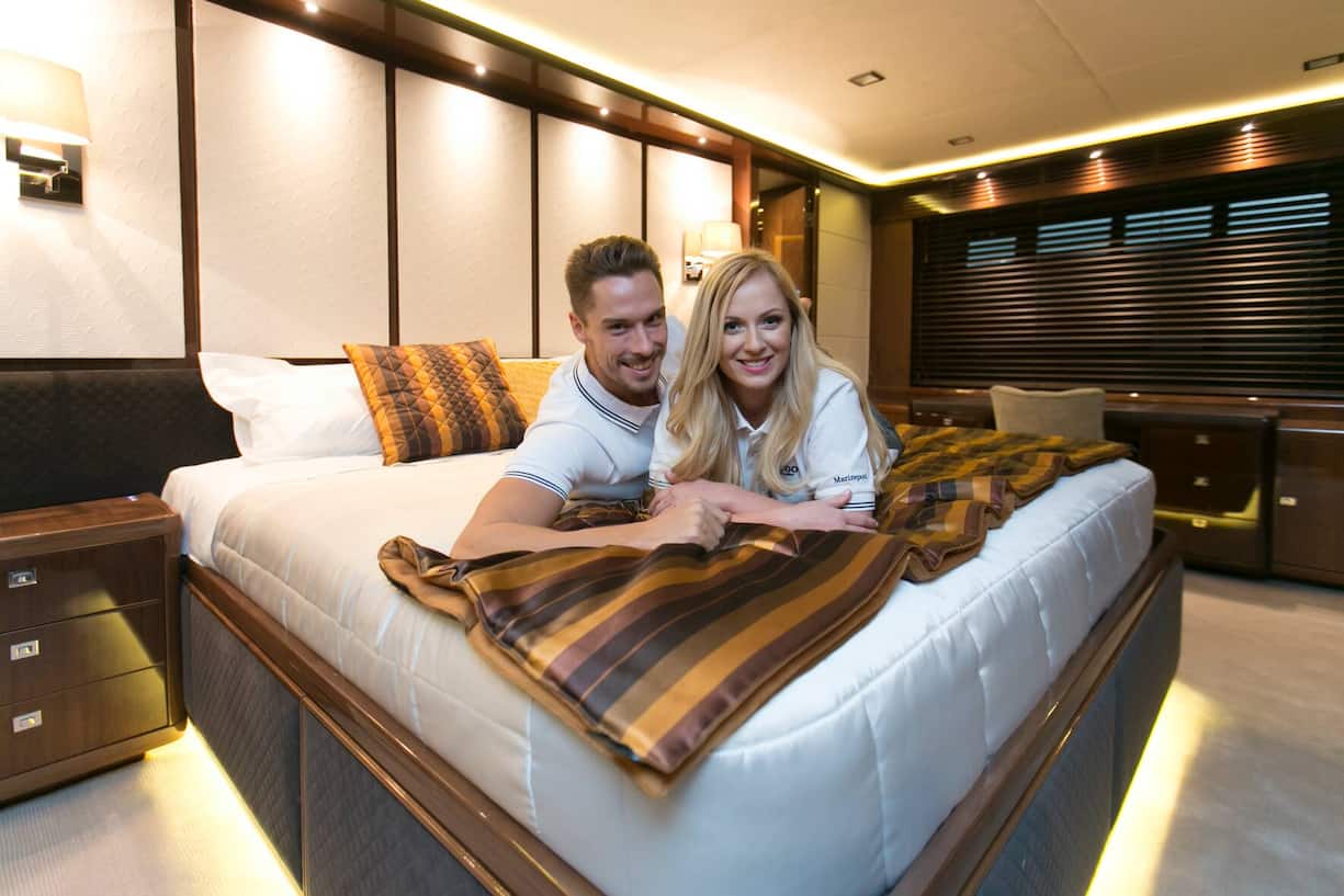 ...perfekten Innenausstattung des Luxusdampfers (Bilder: www.boot.de)