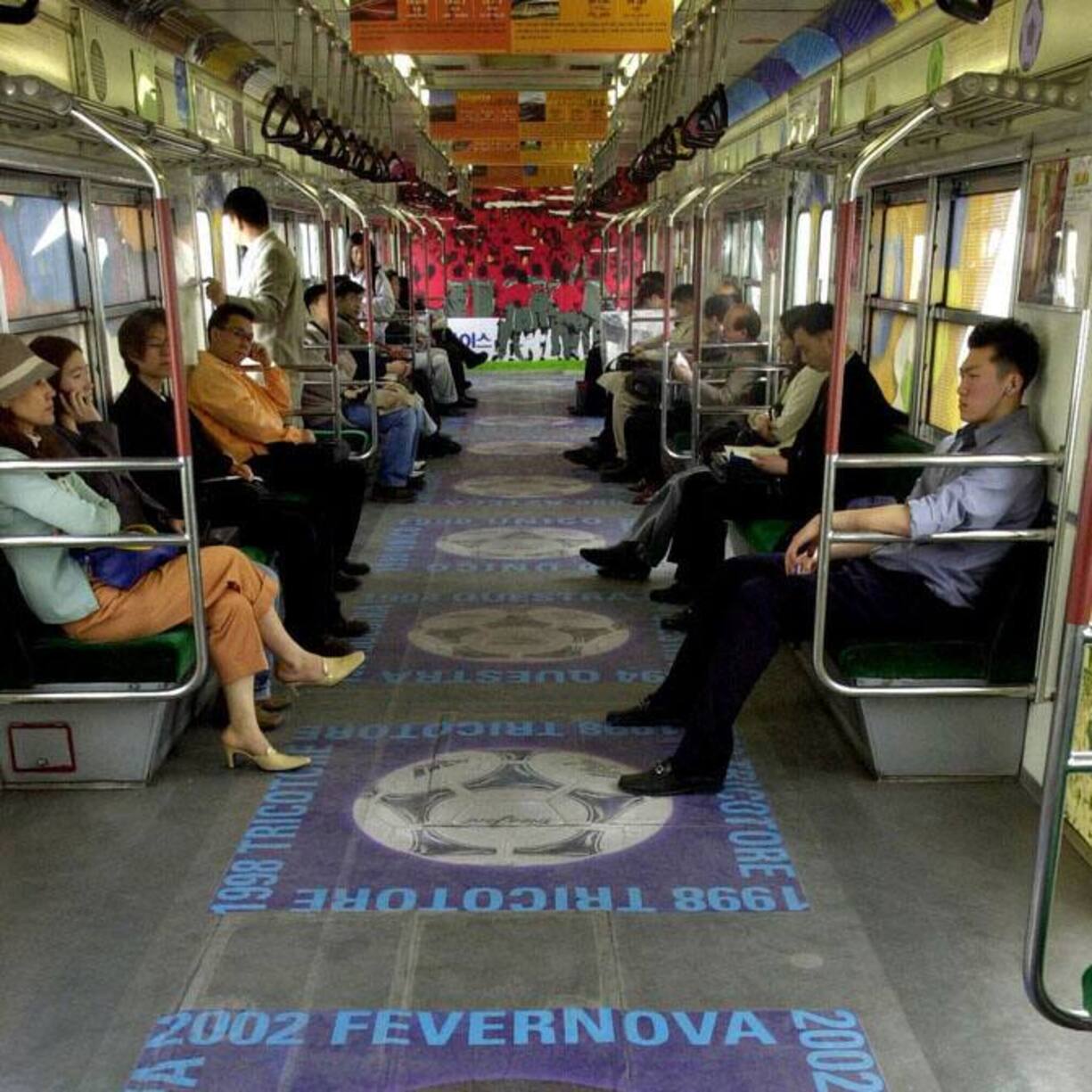 3. Seoul, Südkorea: Das Podest eröffnet das längste Subway-System der Welt. 940 Kilometer lang ist das Schienennetz in Seoul und transportiert jährlich 2,62 Milliarden Passagiere. Die Seoul Subway wird von mehreren privaten Transportunternehmen betrieben.