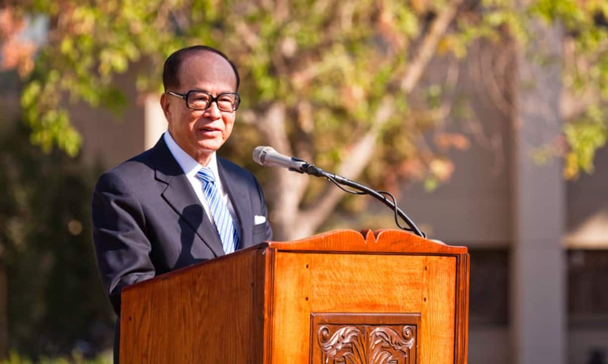 Hongkong: 21'572 Dollar pro PersonLi Ka-Shings Vermögen beläuft sich auf 31 Milliarden Dollar, das BIP in Hongkong auf 39'871 Dollar pro Kopf.EdTech Stanford University School of Medicine/CC/flickr