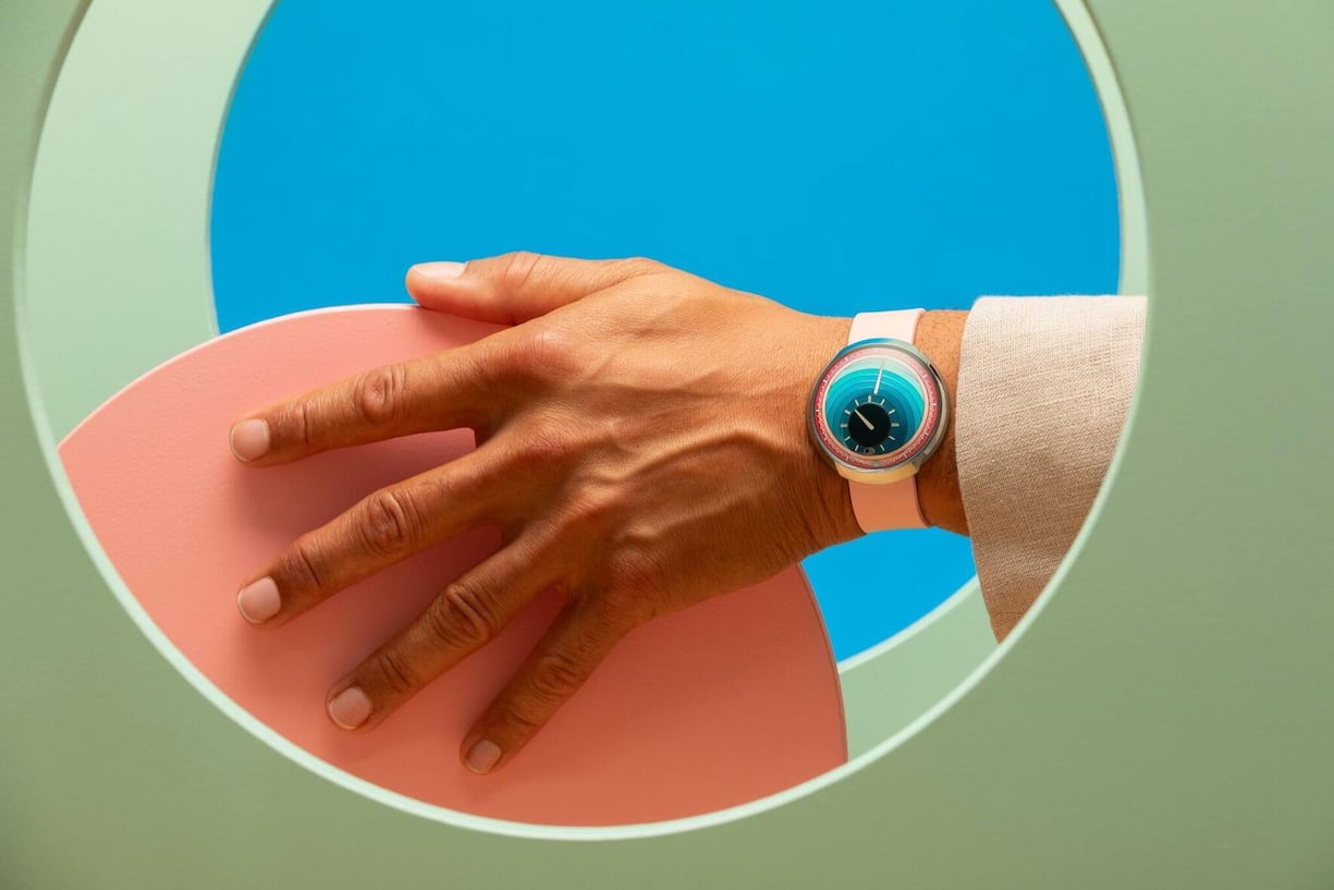 Ressence unveils its Limited Art WatchÂ  TYPE 8 Daniel Engelberg