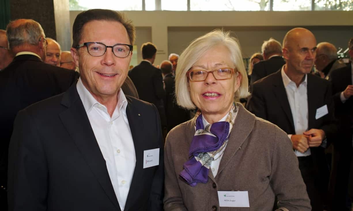 Urs Landolf, Präsident, HSG Alumni;
Rita Ziegler, alt Direktorin, Unispital Zürich (bis März 2016)