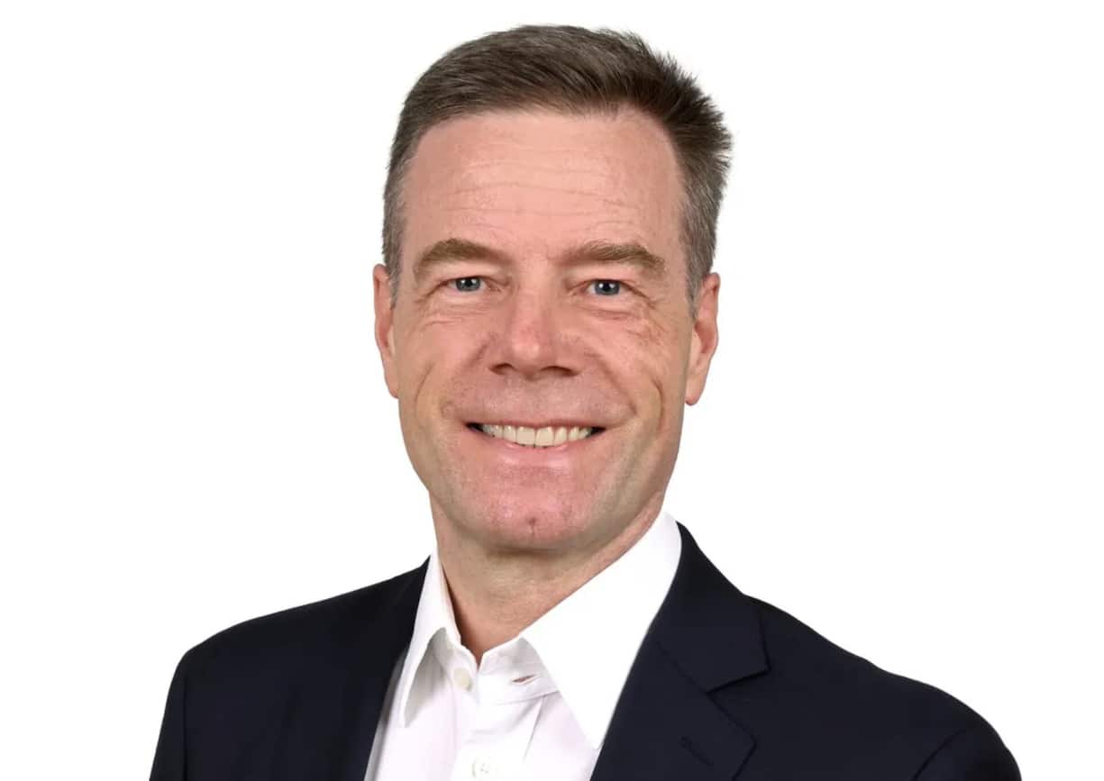 file81j2ukc299j10r18t9qe