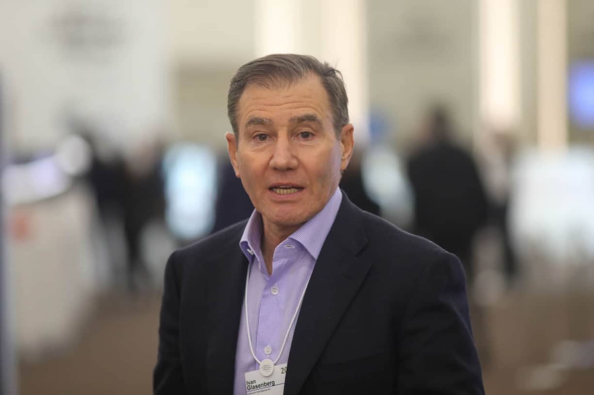 Ivan Glasenberg, billionaire and chief executive officer of Glencore International Plc, walks between sessions on the opening day of the World Economic Forum (WEF) in Davos, Switzerland, on Tuesday, Jan. 21, 2020. World leaders, influential executives, bankers and policy makers attend the 50th annual meeting of the World Economic Forum in Davos from Jan. 21 - 24. Photographer: Simon Dawson/Bloomberg