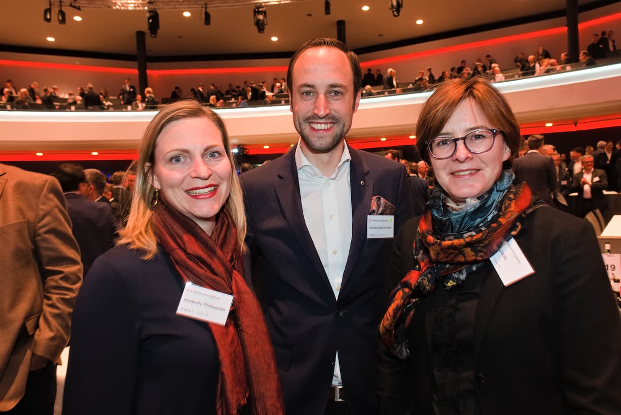 Alexandra Thalhammer, Senior Consultant, Burson-Marsteller AG;Christian Wasserfallen, Nationalrat; Karin Stöckli, Public Affairs, Swisscom AG