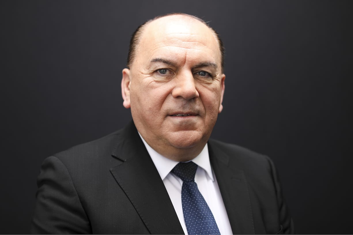 Axel Weber, chairman of UBS Group AG, poses for a photograph following a Bloomberg Television interview on the opening day of the World Economic Forum (WEF) in Davos, Switzerland, on Tuesday, Jan. 22, 2019. World leaders, influential executives, bankers and policy makers attend the 49th annual meeting of the World Economic Forum in Davos from Jan. 22 - 25. Photographer: Simon Dawson/Bloomberg
