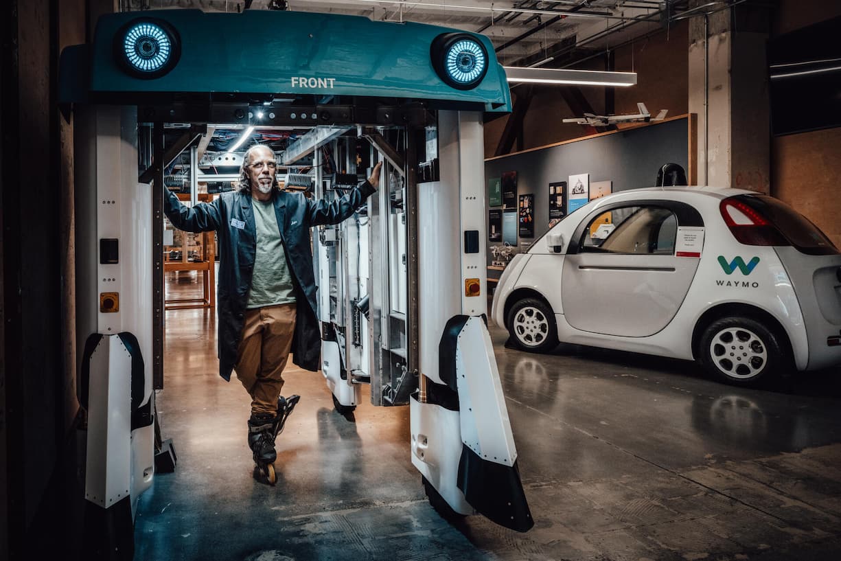 <p>Auch die selbstfahrenden Autos von Waymo haben ihren Ursprung bei X.</p>