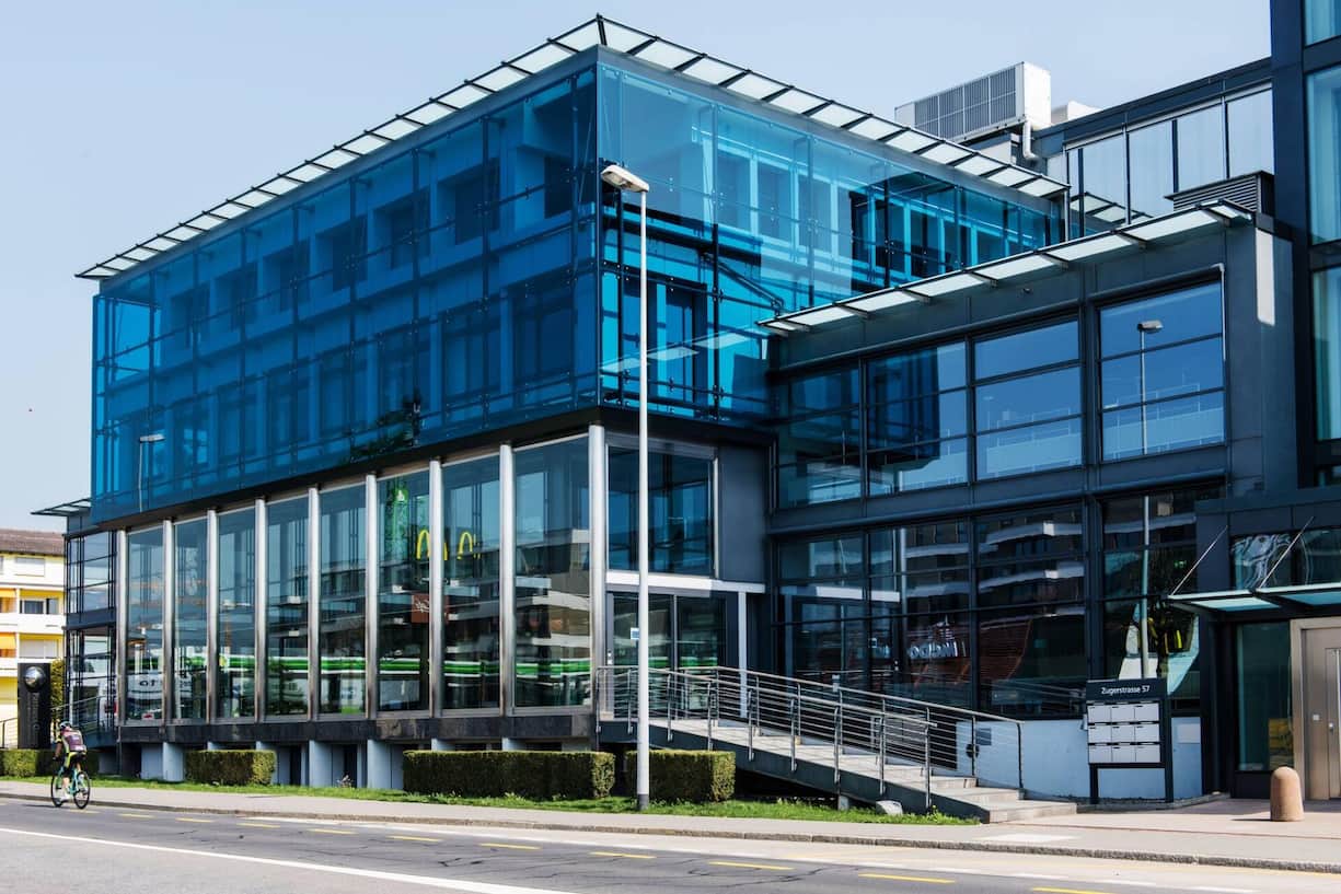 <p>Der zukünftige Firmensitz im ehemaligen Gebäude der Partners Group in Baar.</p>