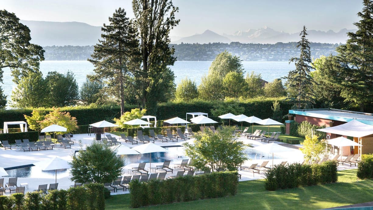 <p>La Réserve Genève</p>