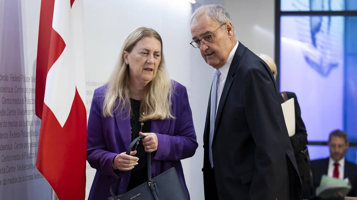<p>Seco-Direktorin Budliger und ihr Chef, Wirtschaftsminister Guy Parmelin, reisten zuletzt Anfang September für Verhandlungen in die USA.</p>