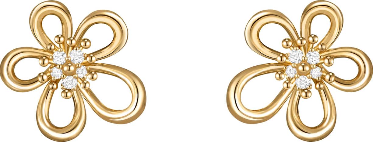 <p>Die Blütenform der Ohrringe erinnert mit ihren geschwungenen Linien an fliessende Schleifen aus der Couture. 11’700 Franken.</p>