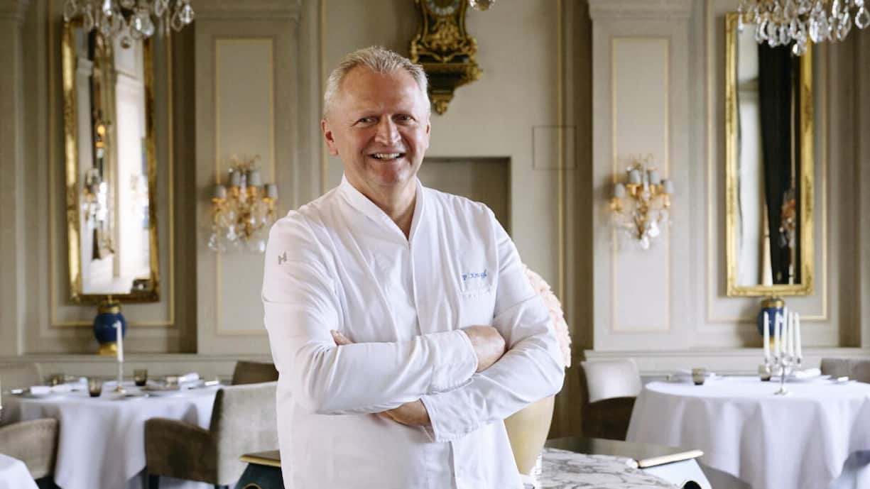 <p>Bei Spitzenkoch Peter Knogl vom «Cheval Blanc» in Basel haben ­Austern einen festen Platz im Menü.</p>