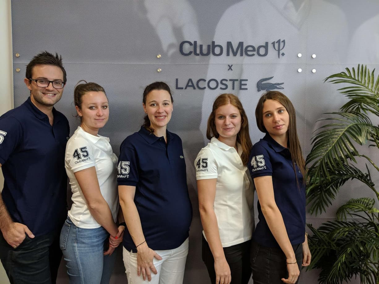 <p>Clum med 45 T-Shirt Lacoste</p>