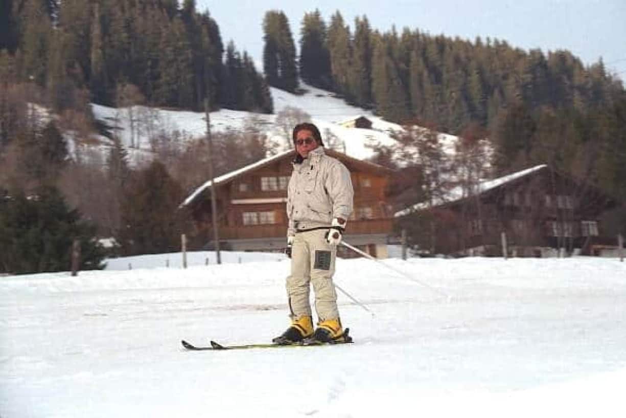 <p>Regelmässig kommt Valentino zum Skifahren nach Gstaad, wo er auch ein Chalet besass. (Photo by James Andanson/Sygma via Getty Images)</p>