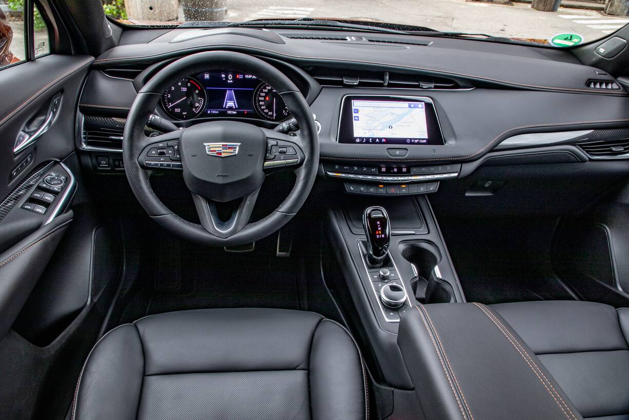 Cadillac XT4_Interior