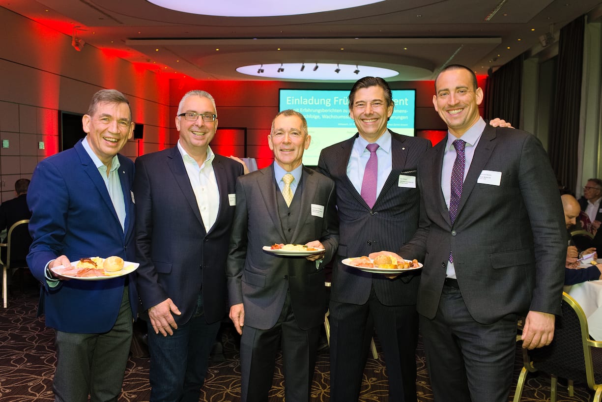 Christoph Lang, Geschäftsführer, Flughafenregion Zürich;Thomas Schärer, CEO & VRP, Opera AG;Thomas W. Schreper, Managing Partner, Global M&A Associates GmbH;Marc Wallach, Managing Partner, Global M&A Associates GmbH;François Radin, CEO & VRP, Green Motion SA