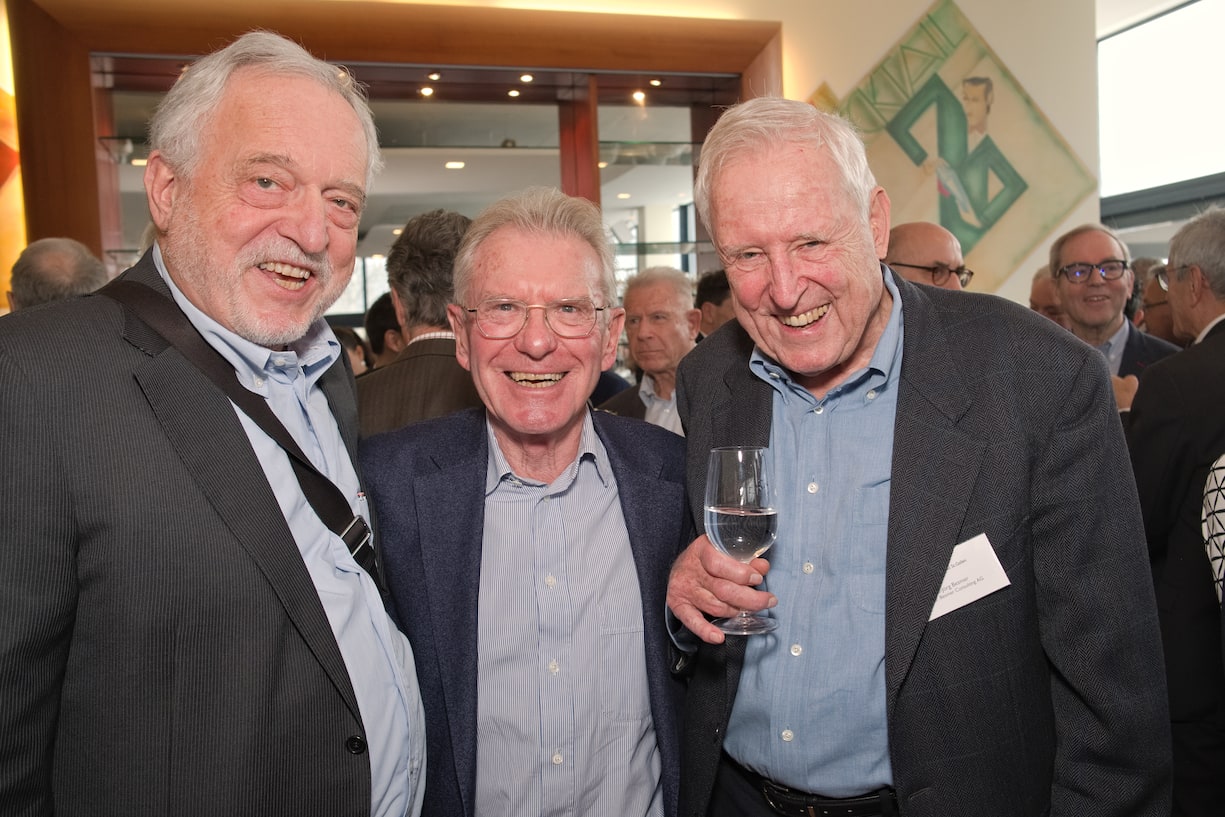 Emanuele Centonze, E. Centonze SA;Andres Leuenberger, Roche;Hans-Jörg Besmer, Dr. Besmer Consulting AG