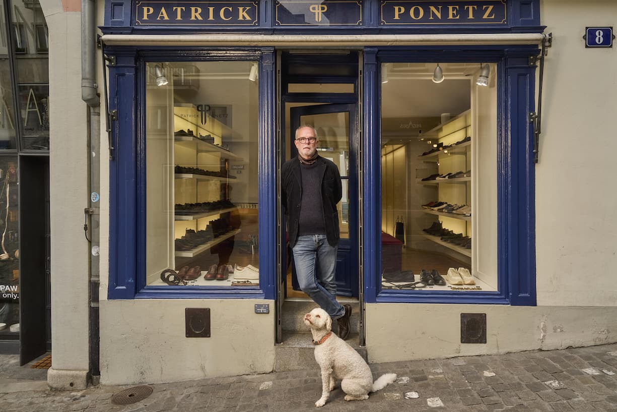 <p>Patrick Ponetz und seine Lagotto-Hündin Irma.</p>