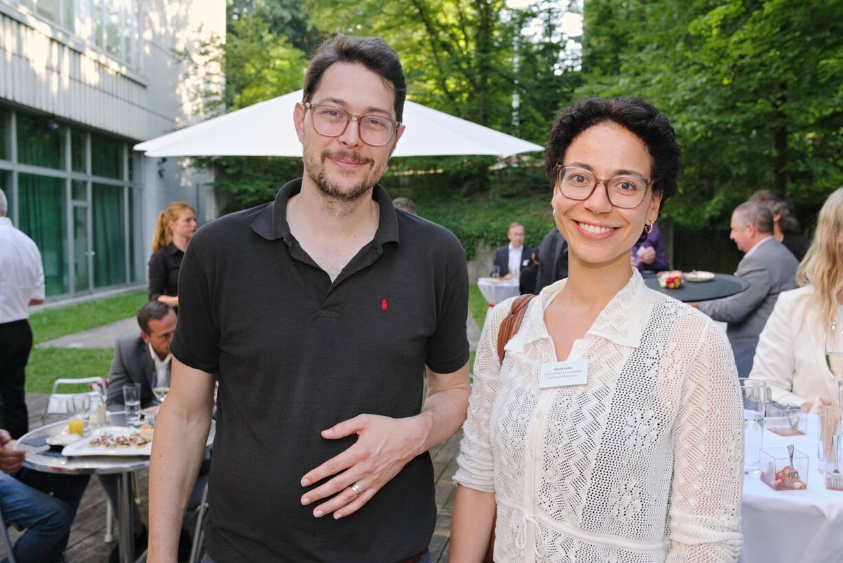 <p>Von links: Martin Caduff, Adisfaction-Annex AG; Cécile Kaba, Atout France, Französische Zentrale für Tourismus</p>