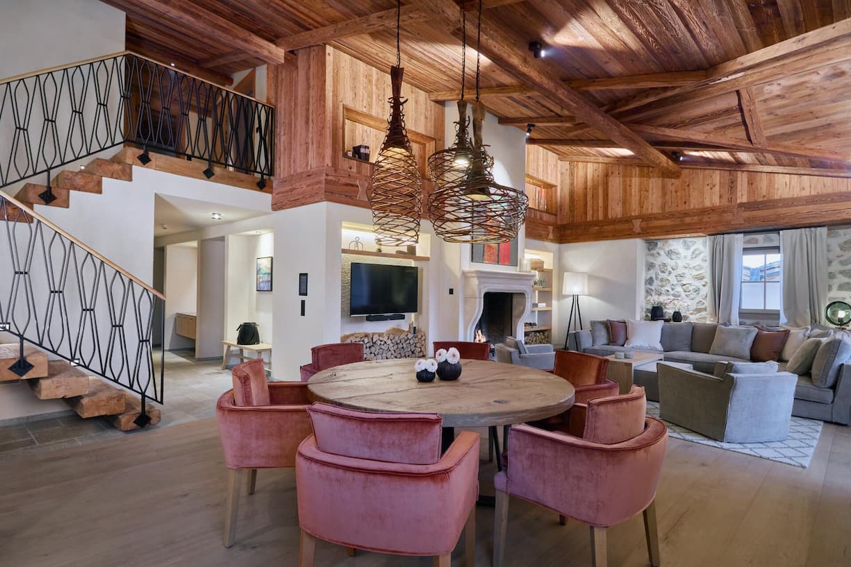 <p>Belarosa Chalet</p><p>Der Neubau im Zentrum von Arosa ist ein Refugium für Individualisten, die diskreten Luxus und Privatsphäre suchen.</p>