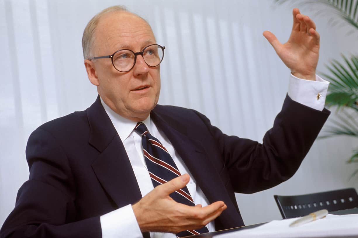 <p>Reto Braun: Januar 1988–Juni 2000</p><p>Der erste Konzernleiter nach der Aufspaltung der PTT initialisierte die strategische Neuausrichtung der Post in einem liberalisierten Marktumfeld.</p>