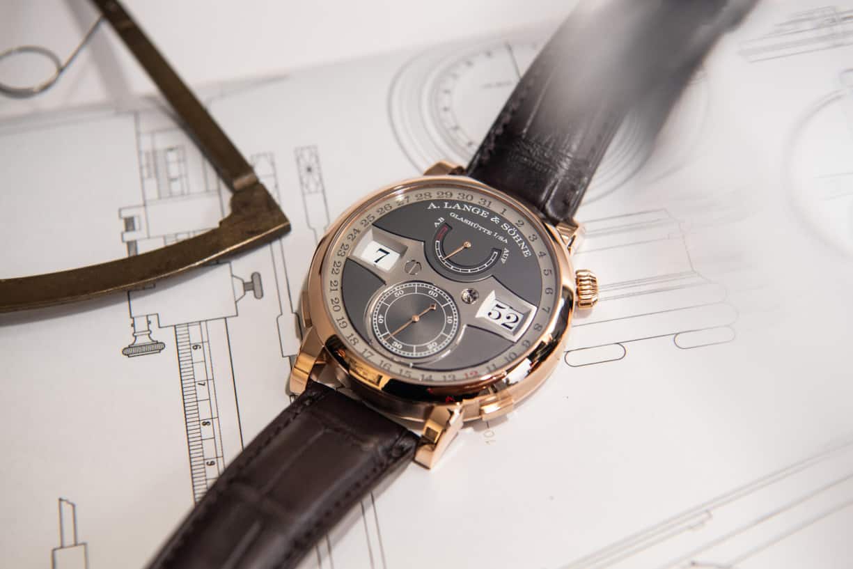 <p>Zeitwerk Date in Rotgold</p>