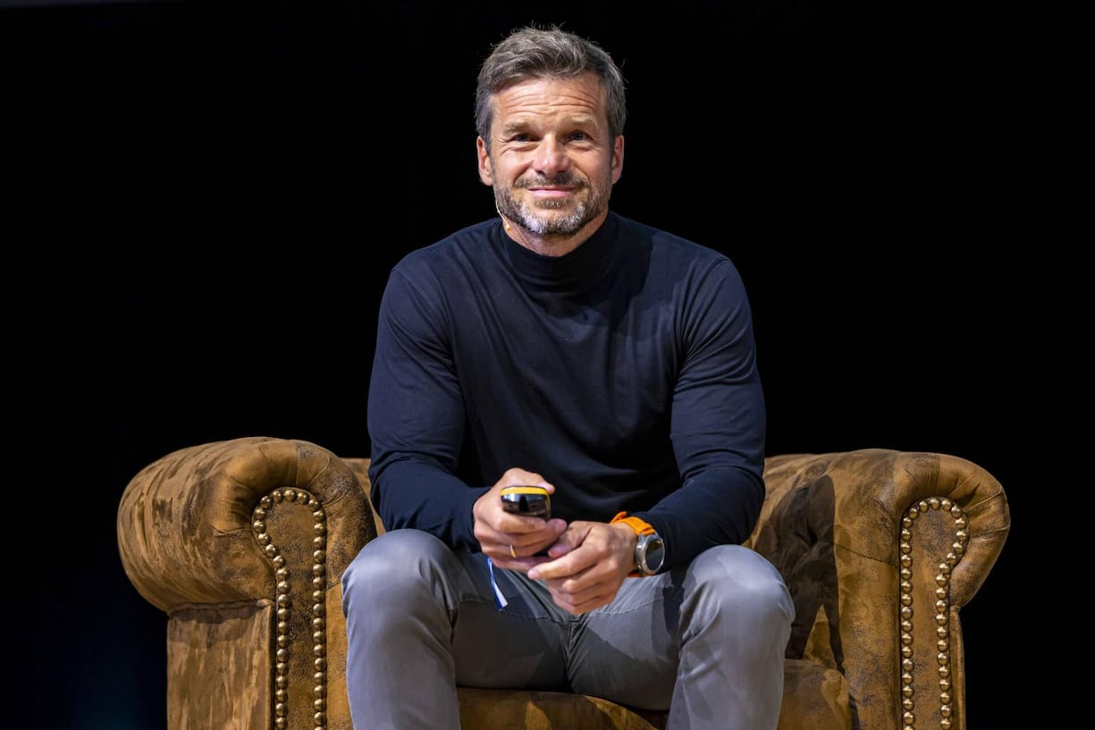 <p>Wolfgang Jenewein hilft Spitzensportlern, über sich hinauszuwachsen.</p>