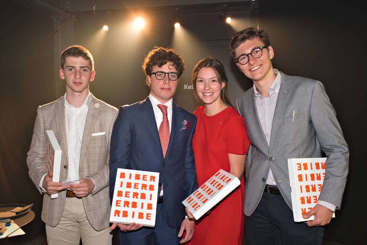 Jung-DebattantenJonas Lüthy;Benjamin Bratschi;Pablo Mathis;Lena Mäder