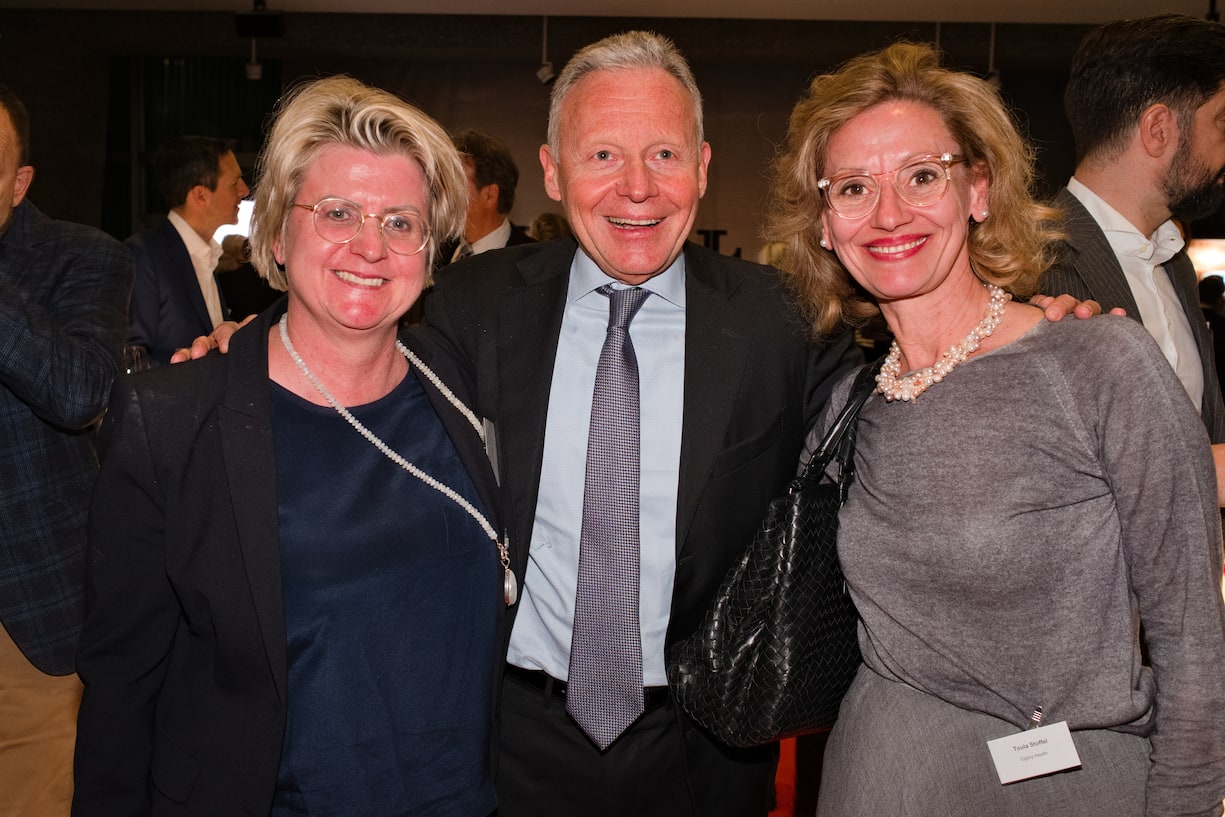 Katja Brändle-Barlogis, bd consulting GmbH; Ralph Büchi, Ringier Axel Springer Schweiz AG; Toula Stoffel, Ogilvy Health