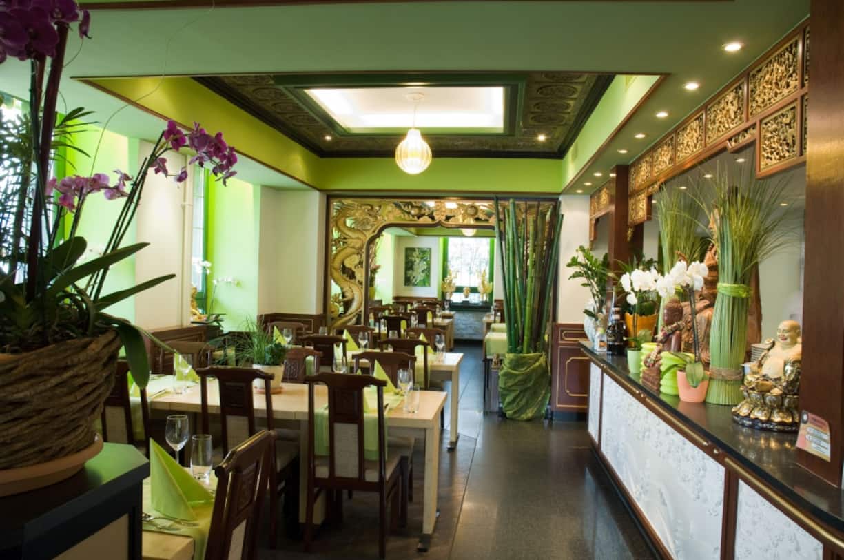 «Lemon Grass» beim Kreuzplatz 