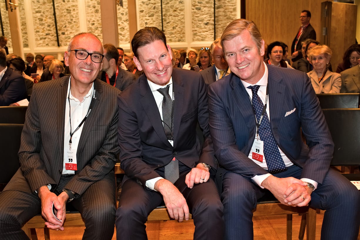 Martin Spycher, Raiffeisenbank Zürich;Patrick Perroud, Raiffeisenbank Zürich;Thomas E. Stutz, Raiffeisenbank Zürich
