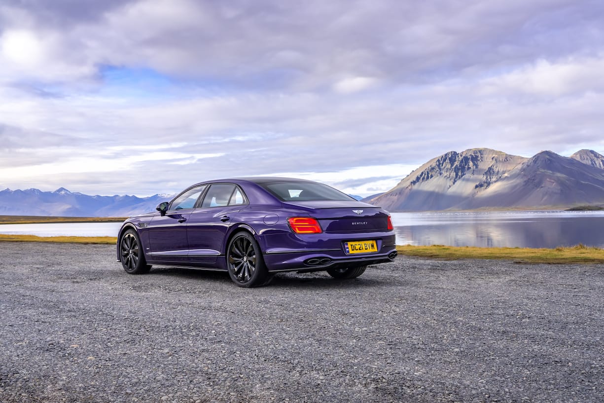 Bentley Flying Spur V6 Hybrid