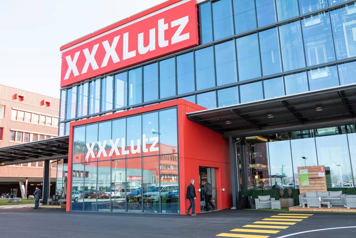Die erste Filiale des oesterreichischen Moebelhaendlers XXXLutz der Schweiz, fotografiert am 6. April 2018 in Rothrist, Kanton Aargau. (KEYSTONE/Patrick Huerlimann)