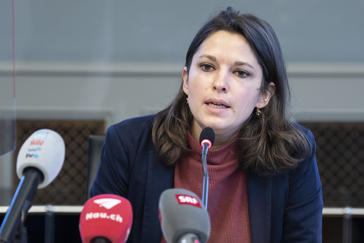 Mattea Meyer, SP-ZH, Co Präsidentin von der SP Schweiz spricht an Konferenz.